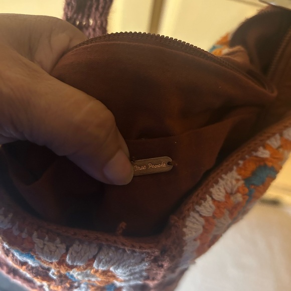 Free People Granny Squares
BOUTIQUE
Catch Me Crochet Tote Bag - Picture 4 of 4